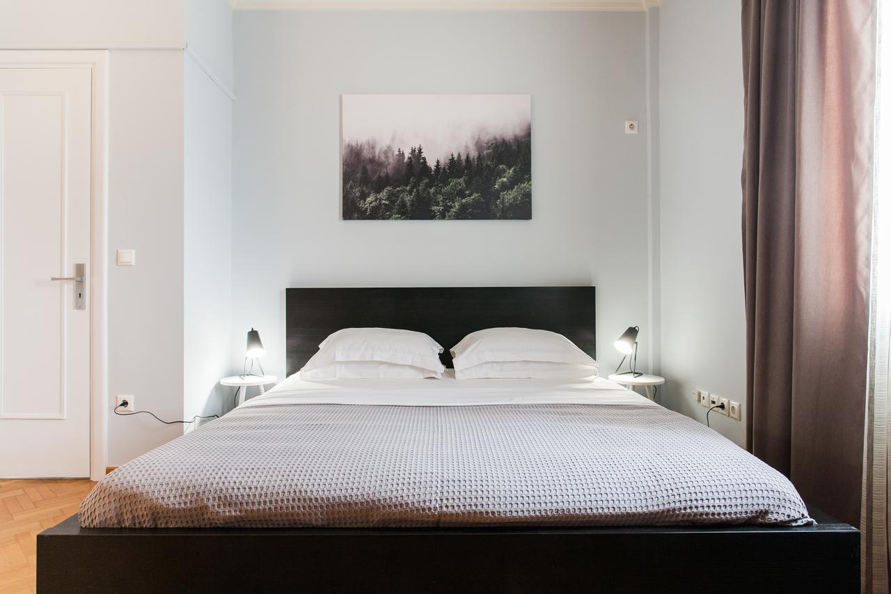 Syntagma Square Apartments By Livin Urbban Athen Eksteriør bilde